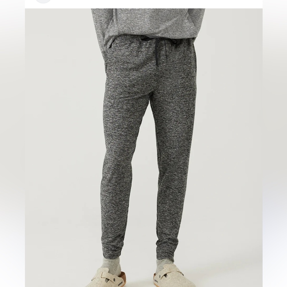 Outdoor Voices cloudknit heather grey jogger